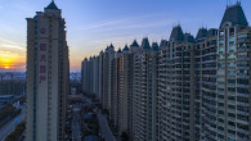 Ansamblu de clădiri rezidențiale construite de gigantul imobiliar Evergrande în Jiangsu, China | Poza 7 din 8