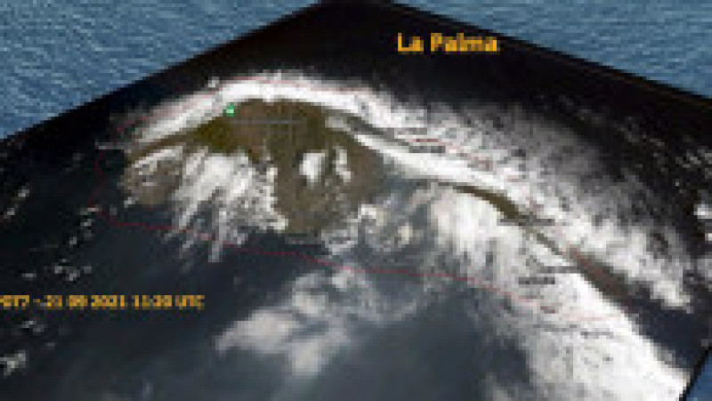 Vulcanul Cumbre Viejo din La Palma.Foto: CopernicusEMS/ Twitter | Poza 6 din 7