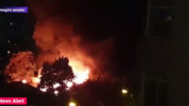 Incendiu în Capitală. Foto: Captură Digi24 | Poza 5 din 5