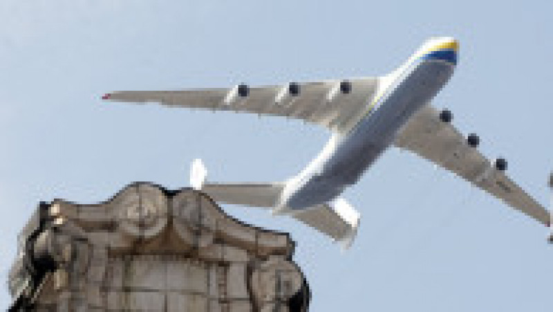 Cel mai mare avion cargo din lume, Antonov AN-225 Mriya. Foto: Profimedia | Poza 2 din 10