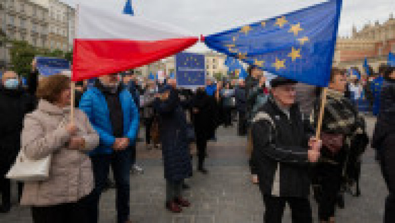 Manifestație la Cracovia. Polonezii vor să rămână membri UE Foto: Profimedia Images | Poza 1 din 12