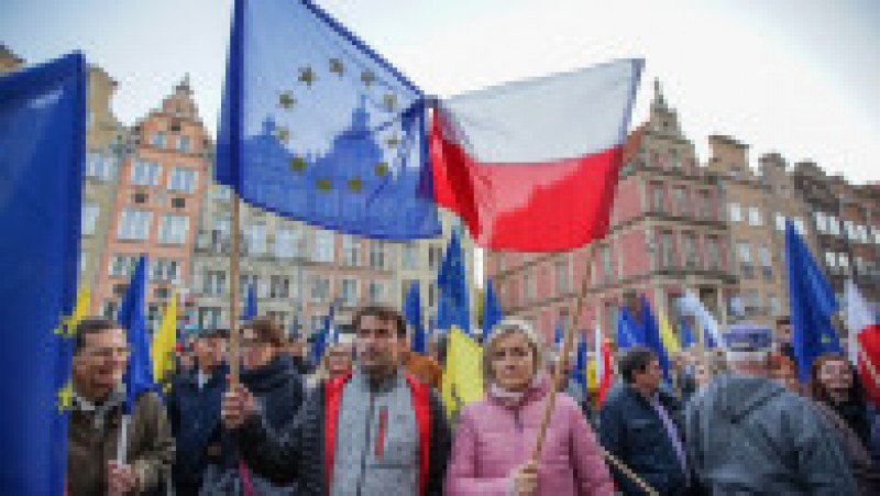 Manifestanți pro-UE la Gdansk Foto: Profimedia Images | Poza 5 din 12