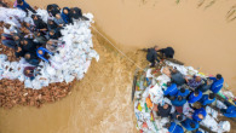 Peste 1,76 milioane de persoane au fost afectate de inundațiile severe din provincia Shanxi, în China. FOTO: Profimedia Images | Poza 2 din 10