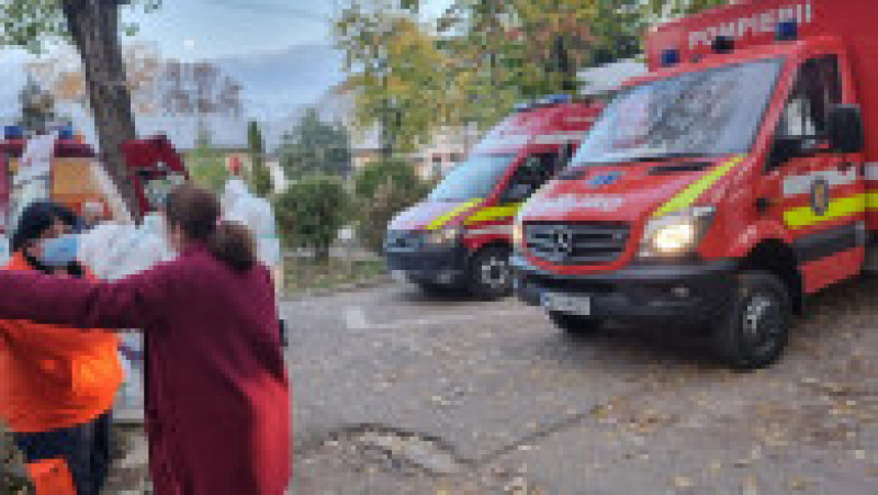 Cod roșu activat la Spitalul din Târgu Cărbunești, după ce instalația de oxigen s-a stricat. FOTO: ISU | Poza 3 din 7