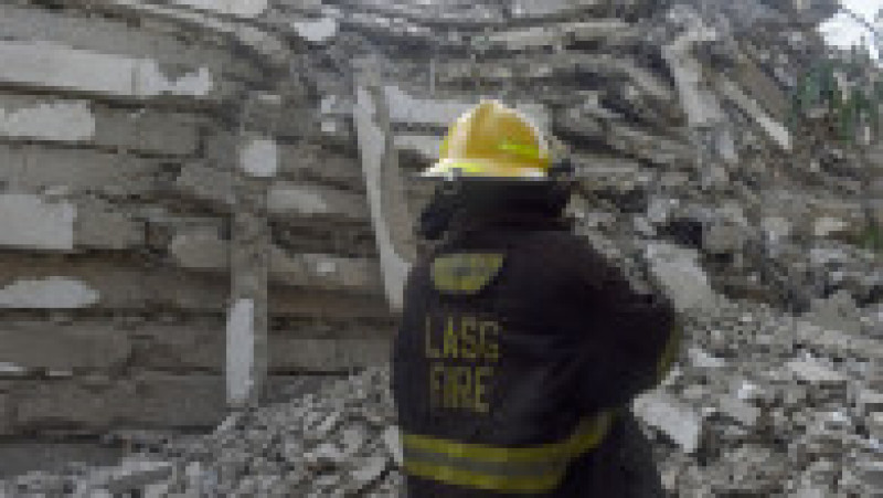 Un bloc aflat în construcție s-a prăbușit în Lagos, Nigeria. Foto: Profimedia Images | Poza 6 din 11