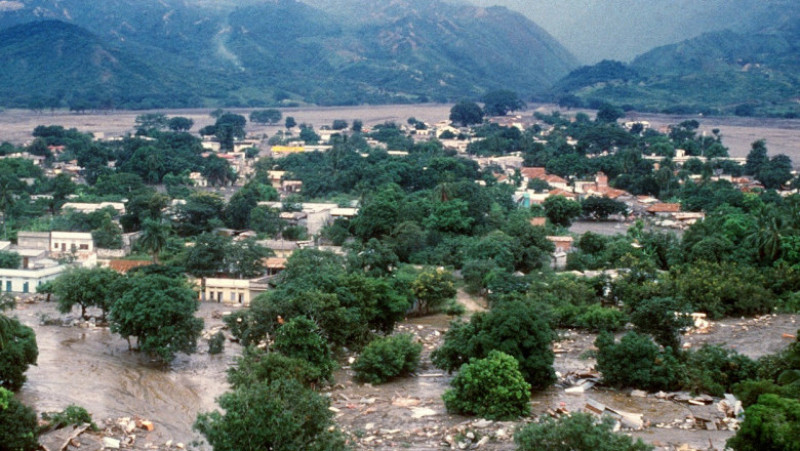 Imagine cu orașul Armero după erupție - 18 noiembrie 1985. Sursa foto: Profimedia Images