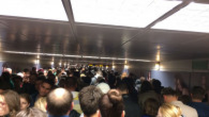 aglomeratie metrou Piata Unirii 111016 (9) | Poza 9 din 10