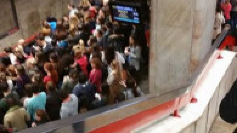 aglomeratie metrou unirii fb | Poza 3 din 6