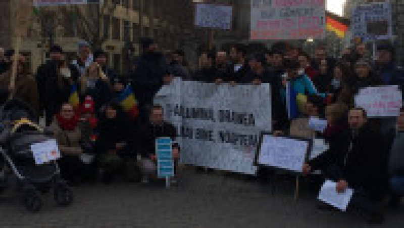 Protest Stuttgart Germania 120217 (5) | Poza 11 din 20