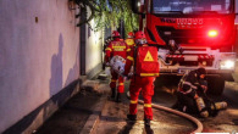 pompieri azil ars fb.jpg 3 | Poza 1 din 16