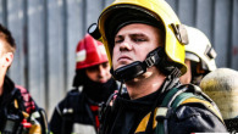 pompieri incendiu azil FB.jpg 6 | Poza 12 din 16