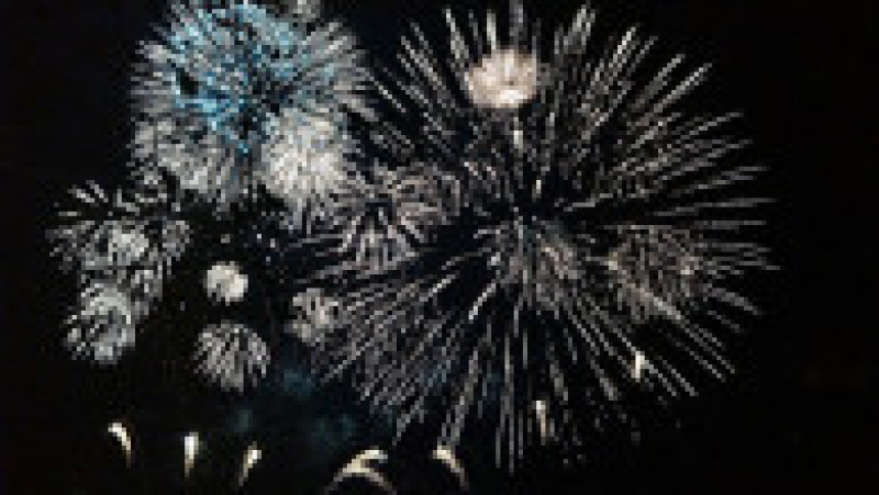 artificii shutterstock_783839419 | Poza 10 din 14