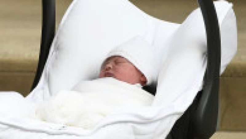 The Duke & Duchess Of Cambridge Depart The Lindo Wing With Their New Son | Poza 5 din 6