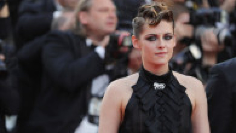 "Everybody Knows (Todos Lo Saben)" & Opening Gala Red Carpet Arrivals - The 71st Annual Cannes Film Festival | Poza 2 din 7