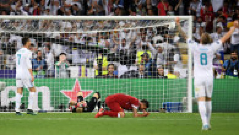 KIEV, UKRAINE - MAY 26: Liverpool players look dejected following Real Madrid