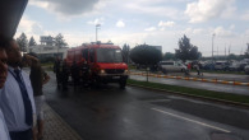 evacuare aeroport Sibiu 260718 (1) | Poza 6 din 7