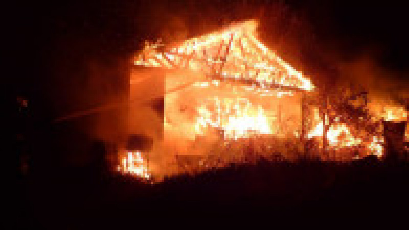 incendiu Satu Mare noaptea 161018 (8) | Poza 8 din 8