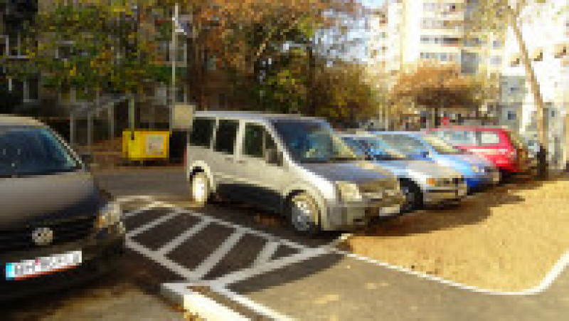 parcari bld Dacia si strazi adiacente (1) | Poza 1 din 5