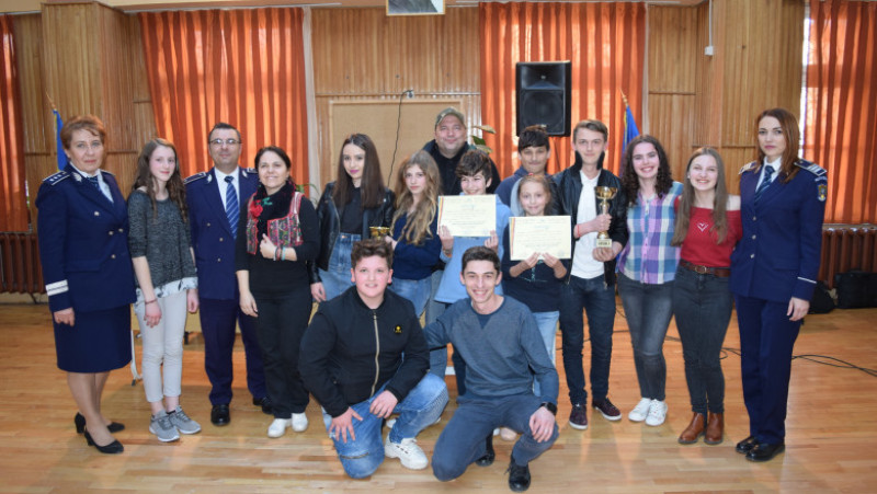 FOTO 1 MESAJUL MEU ANTIVIOLENTA