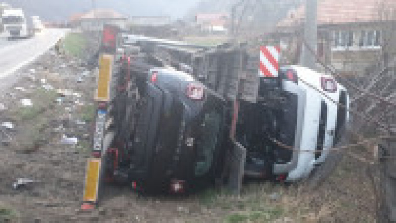 raw accident V. Oltului 010419 (1) | Poza 1 din 4