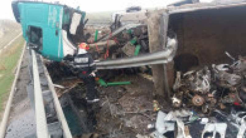accident autostrada sursa ISU DOBROGEA 4 | Poza 7 din 9
