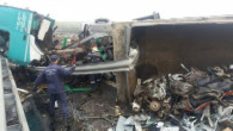 accident autostrada sursa ISU DOBROGEA 3 | Poza 6 din 9