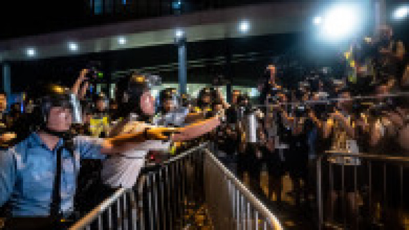 Ciocniri la Hong Kong între manifestanți și forțele de ordine în urma unor proteste uriașe față de proiectul unei legi care ar putea ușura extrădările către China Foto: Guliver/Getty Images | Poza 7 din 15