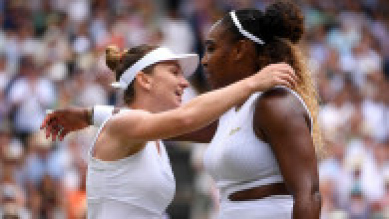 LONDON, ENGLAND - JULY 13: Serena Williams of The United States and Simona Halep of Romania embrace after their Ladies