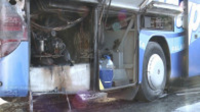 Incendiu la un autocar 3 | Poza 3 din 7