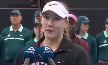Jucătoarea de tenis din Rusia și-a spulberat adversara &icirc;n finală. A surprins cu mesajul de pe tricou