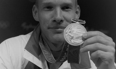 Un campion olimpic la gimnastică a murit de Covid - 19. El era internat &icirc;n spital și ventilat mecanic &icirc;ncă din noiembrie