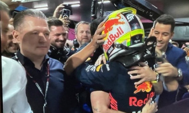 Imaginile care au scandalizat lumea Formulei 1: cum s-a purtat tatăl lui Verstappen cu Sergio Perez VIDEO