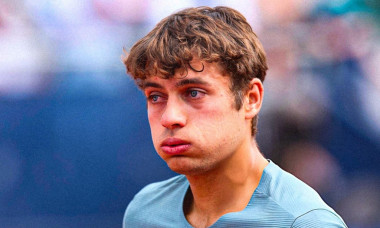 L-a &icirc;nvins pe Zverev la M&uuml;nchen și a izbucnit &icirc;n pl&acirc;ns: "Sunt devastat"
VIDEO
