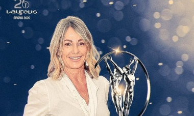 Nadia Comăneci, premiată alături de Lamine Yamal. Discurs &icirc;n lacrimi la gala prezentată de Djokovic VIDEO