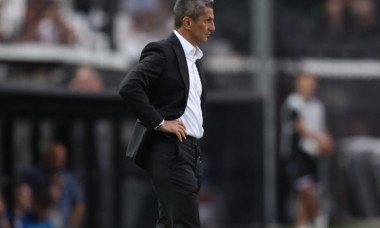 Pleacă Răzvan Lucescu de la PAOK? Răspunsul antrenorului: &bdquo;Nu am nicio problemă să &icirc;mi fac bagajele pentru București&rdquo;