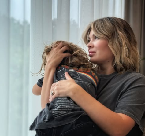 Gina Pistol a izbucnit în lacrimi când a vorbit despre fiica ei. Promisiunea pe care i-a făcut-o micuței Josephine