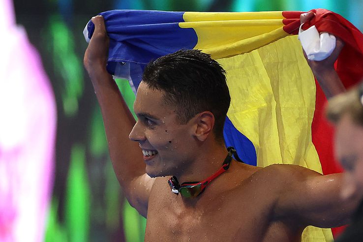 Campion mondial: Popovici, aur la 200 m liber în Singapore