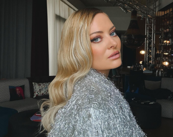 Delia a împlinit 44 de ani! Cum a sărbătorit și ce cadou a impresionat-o