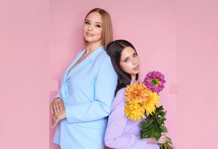 Revedere emoționantă pentru Andreea Marin. Violeta s-a întors în România pentru vacanța de Paști