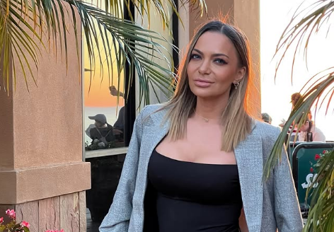 Andreea Antonescu se mută în Statele Unite împreună cu fiicele sale