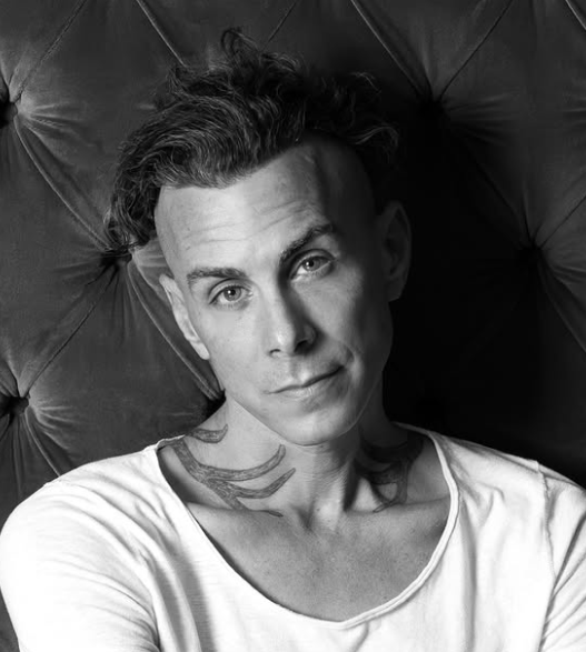 Asaf Avidan a devenit oficial cetățean român. Artistul a depus jurământul