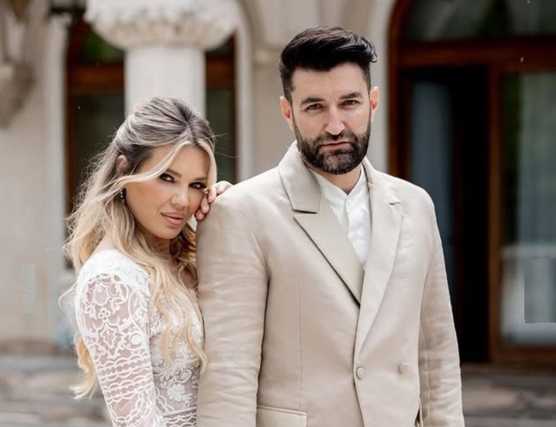 Smiley și Gina Pistol au sărbătorit trei ani de căsnicie. Artistul i-a lasat un mesaj emoționant 
