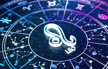 Leo Zodiac Sign Icon on Glowing Blue Astrology Wheel