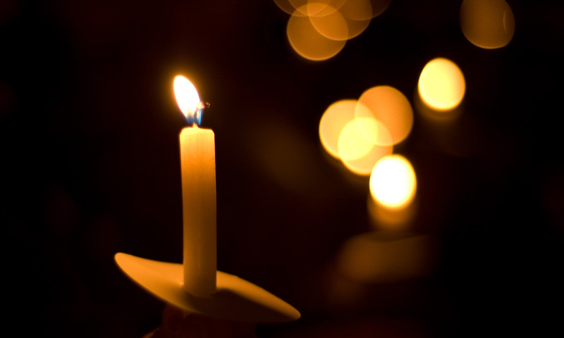 holiday candlelight service or memorial vigil