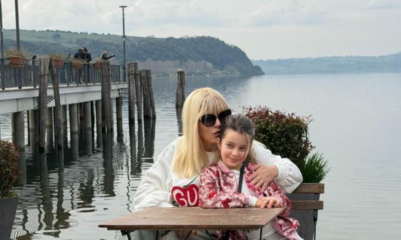 sursa: Facebook/Elena Udrea